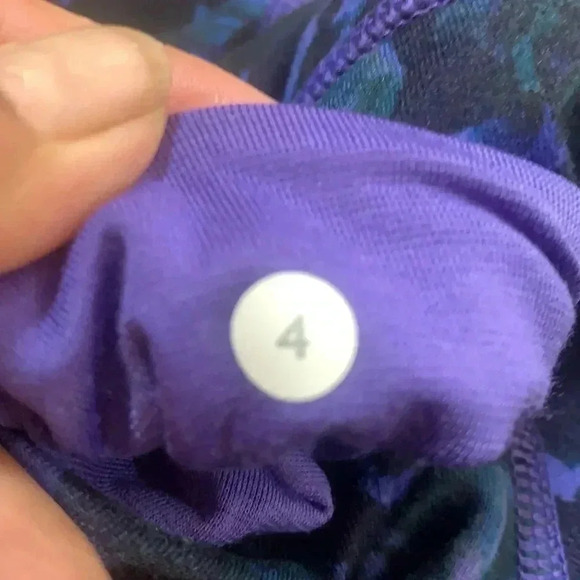 Lululemon wonder under crop 11 - Picture 10 of 10